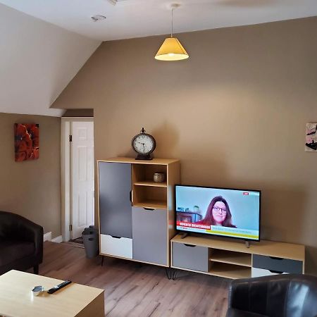 Apt. 2 - Town Centre Apartment Bagenalstown Dış mekan fotoğraf